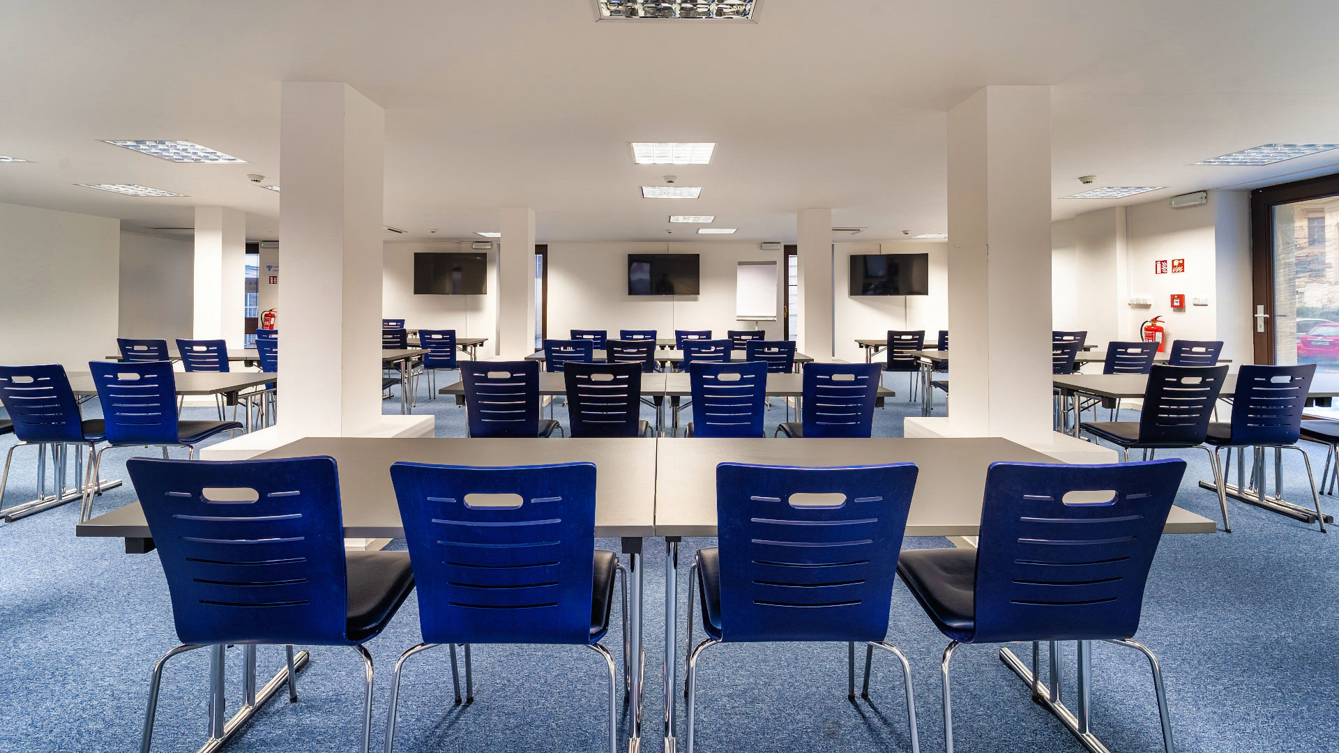 Если Вы ищите высококлассный конгресс-отель, Вы нашли его