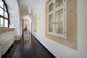EA Hotel Tereziánský dvůr**** - chodba