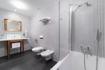 EA Hotel Tereziansky dvur**** - Double Junior Suite Deluxe - bathroom