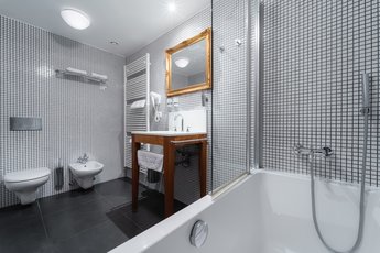 EA Hotel Tereziansky dvur**** - Doppelzimmer - Badezimmer